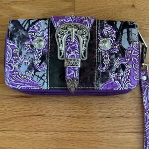 Cowgirl Trendy Western Style Comouflage Wallet Purple Womens